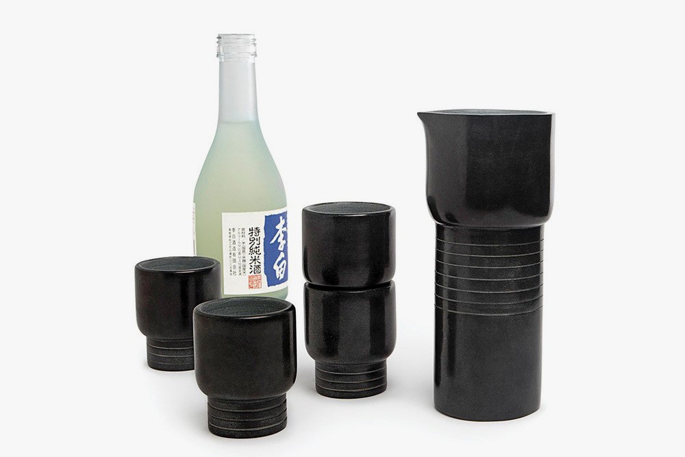 Ekke Sake Carafe & Cups Set